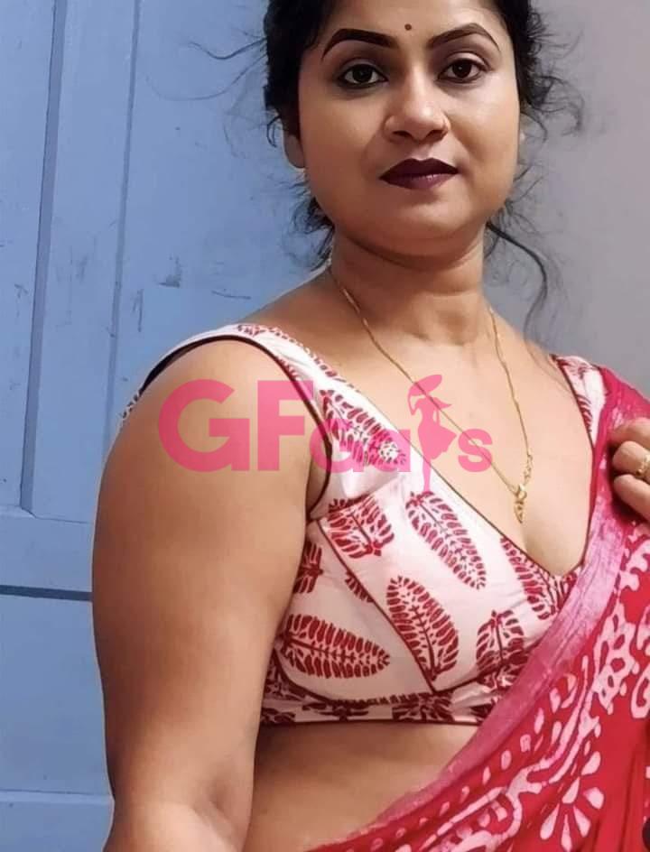 Pooja Gupta independent escorts service call me 