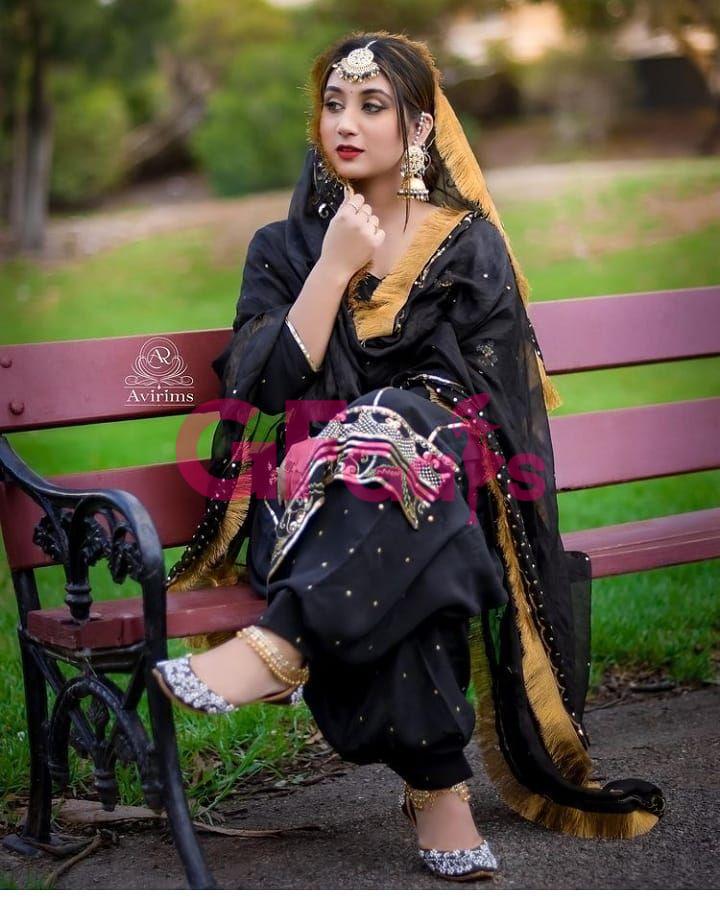 Call Girls In Nehru,Place New Delhi Escort Service Call Us 
