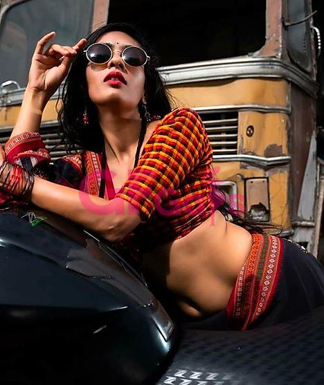 Sensual Call Girl in Delhi Offering Passionate Moments & Real Pleasure