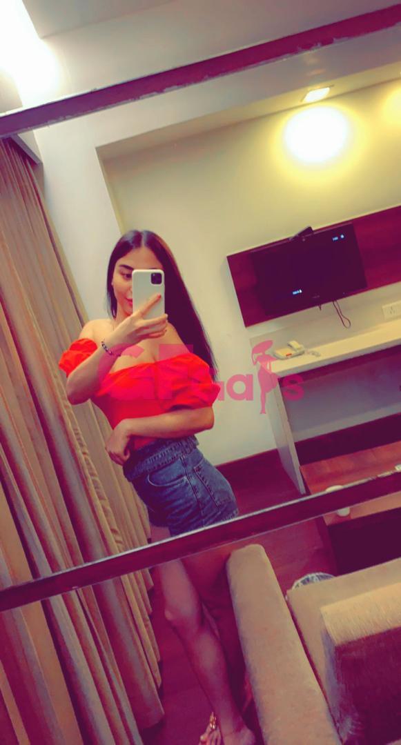 Call Girl for Deep Romance and Desire